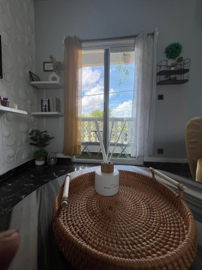 Bel Appartement Avec Petit Balcon Sympa Porto-Novo Exterior photo